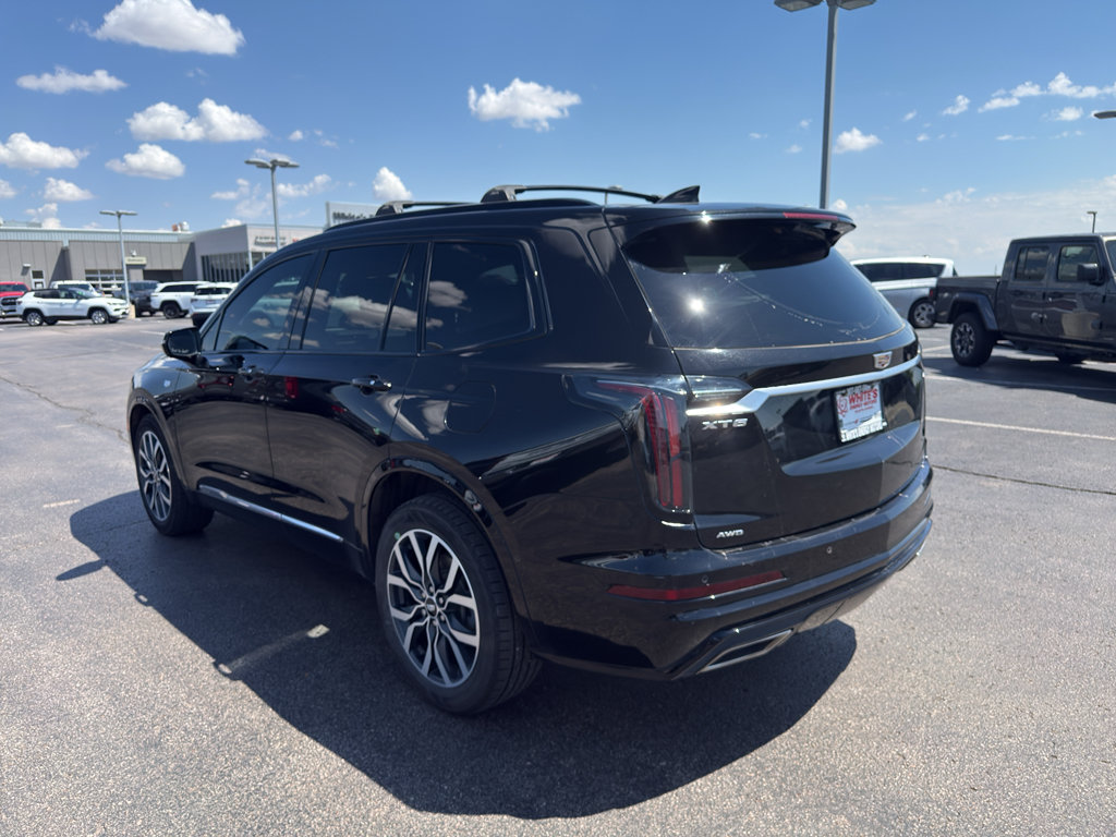Used 2021 Cadillac XT6 Sport AWD/4WD image 7