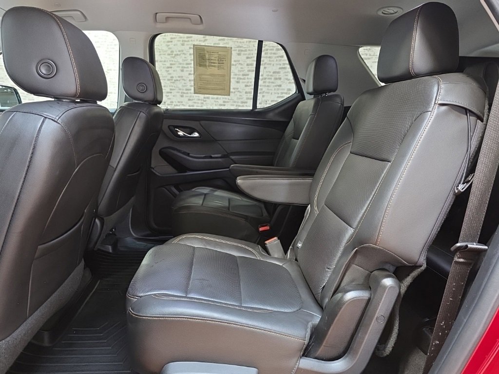 Used 2020 Chevrolet Traverse Premier image 16