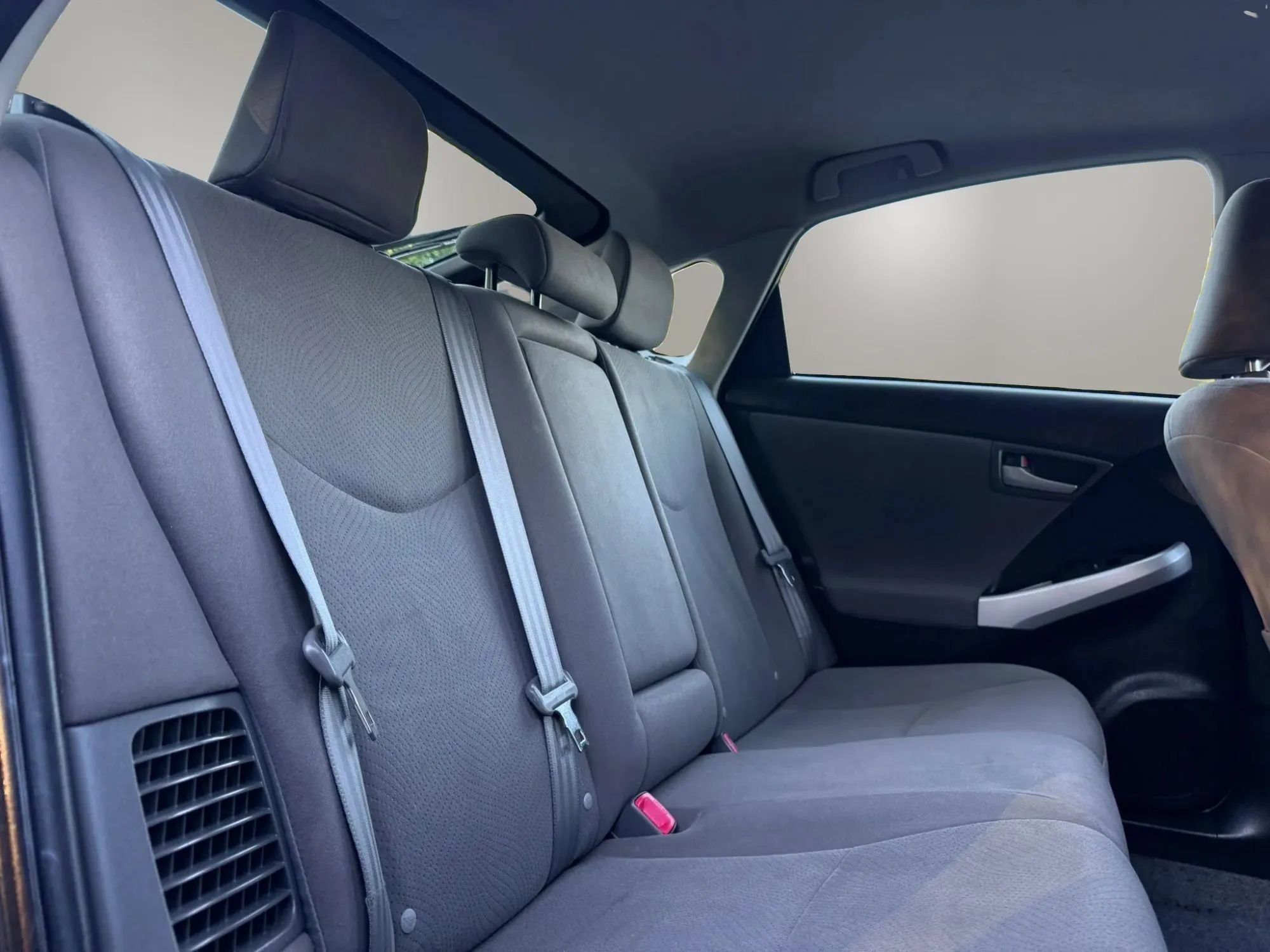 Used 2014 Toyota Prius Three w/ Solar Roof Package FWD image 13