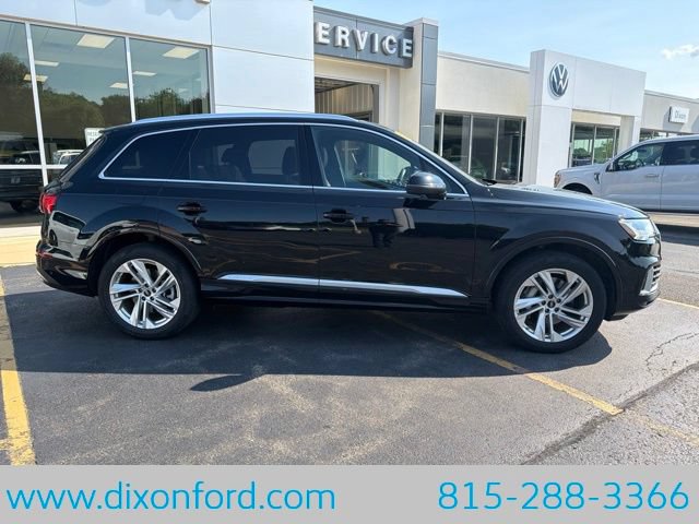 Used 2023 Audi Q7 3.0T Premium w/ Convenience Package AWD/4WD image 9