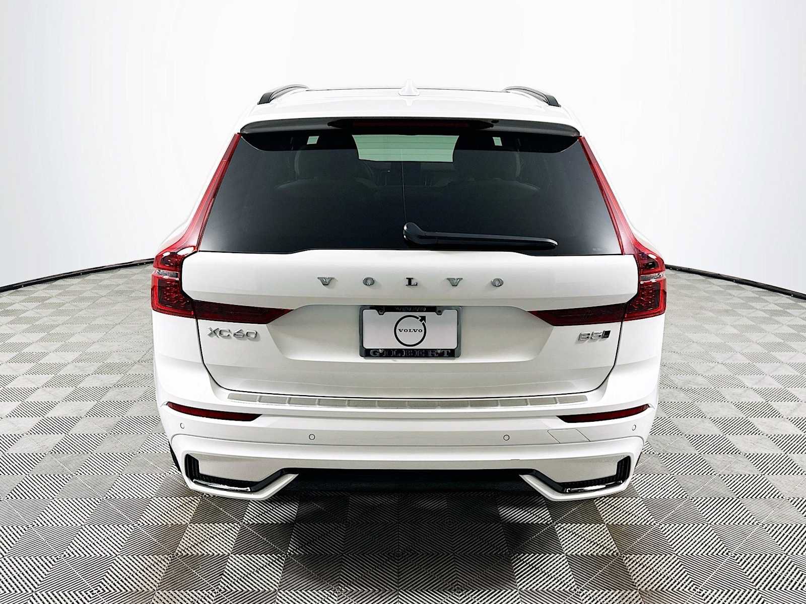 Used 2026 Volvo XC60 B5 Plus w/ Protection Package Premier AWD/4WD image 6