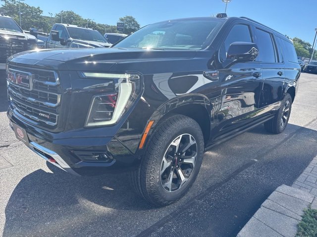 New 2025 GMC Yukon XL AT4 w/ AT4 Premium Plus Package image 3