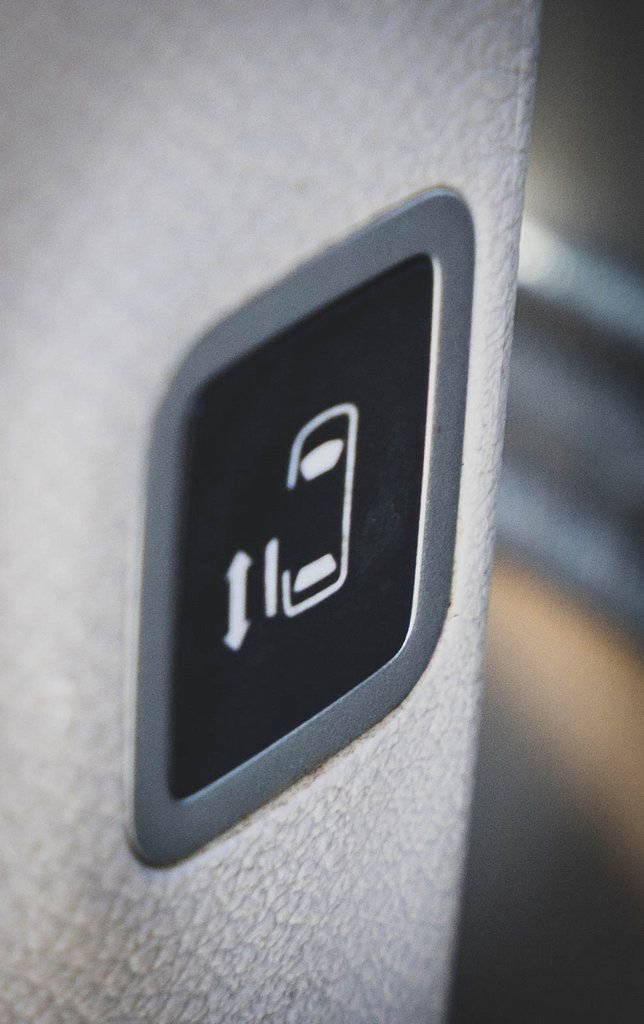 Used 2019 Chrysler Pacifica Touring-L image 8