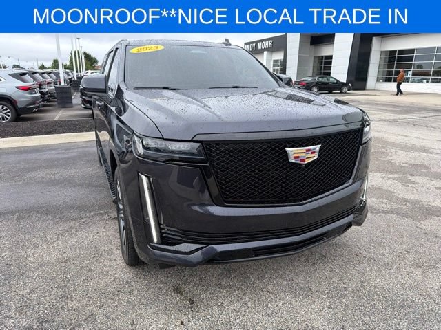 Used 2023 Cadillac Escalade ESV Sport AWD/4WD image 4
