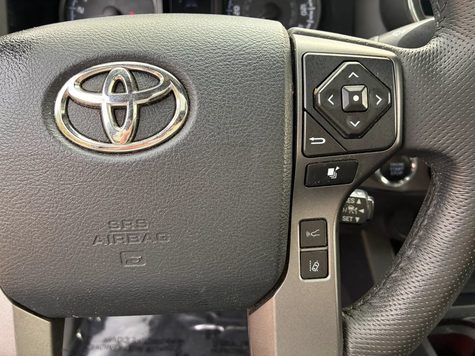 Used 2019 Toyota Tacoma TRD Sport AWD/4WD image 22