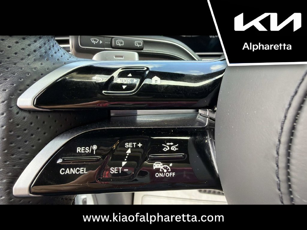 Used 2025 Mercedes-Benz GLS 450 4MATIC image 25