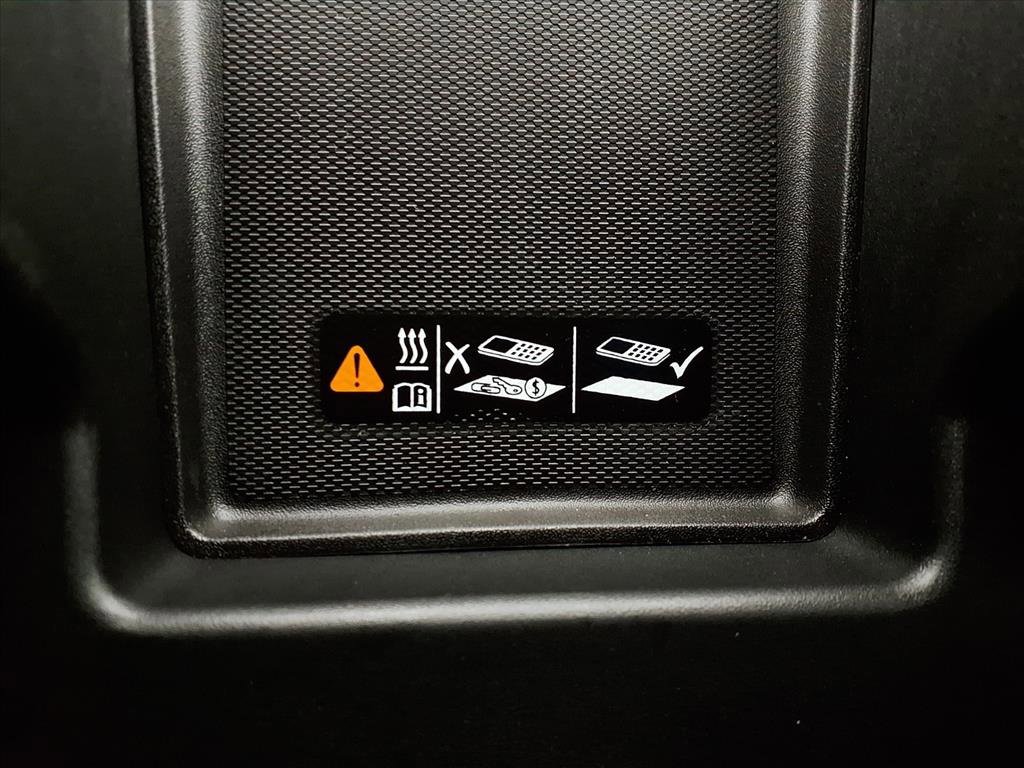 New 2026 GMC Sierra 1500 SLT image 18