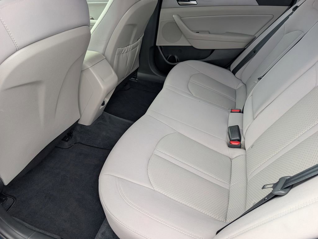 Used 2018 Hyundai Sonata SEL image 18