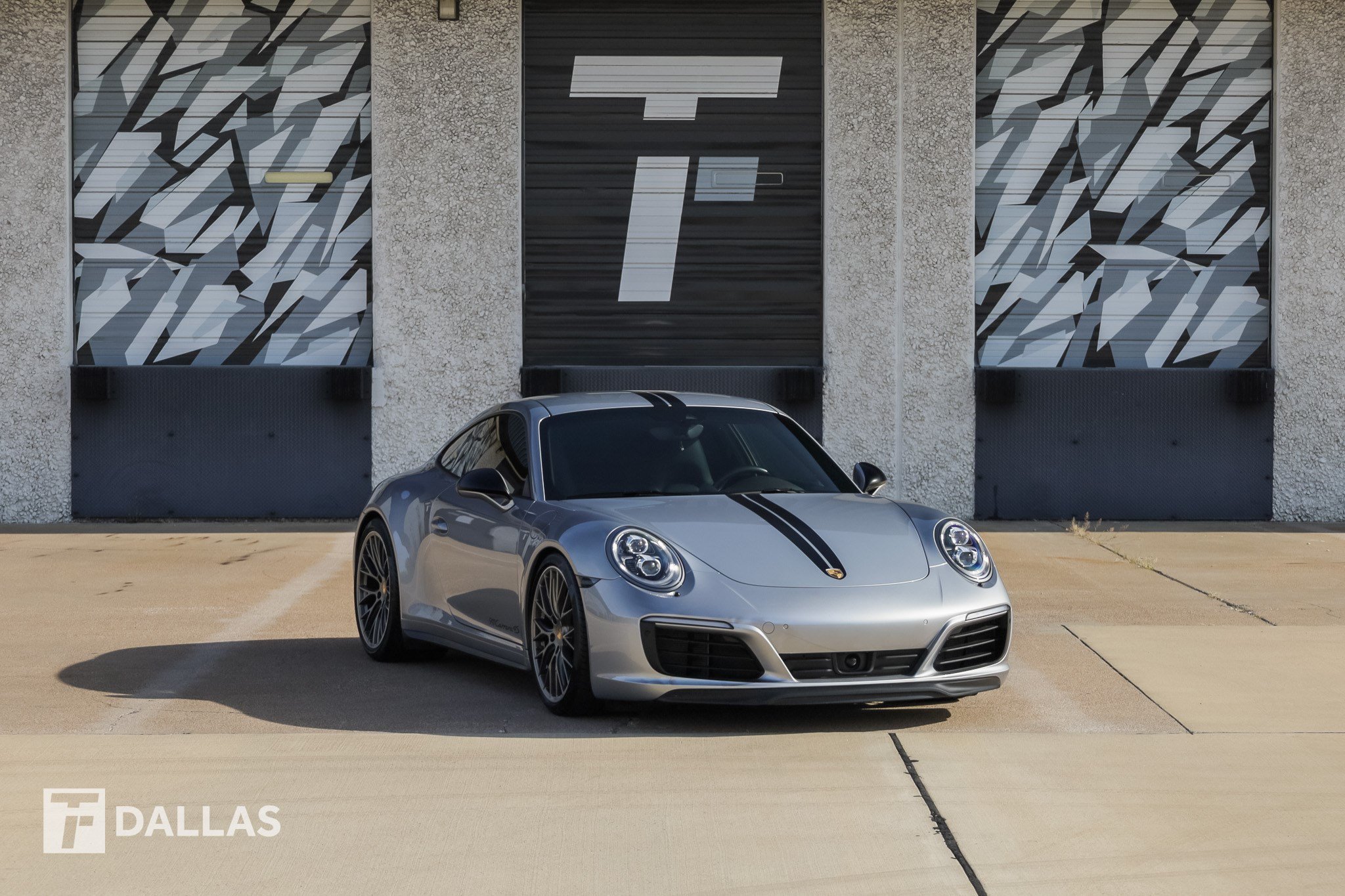 Used 2017 Porsche 911 Carrera 4S AWD/4WD video 2