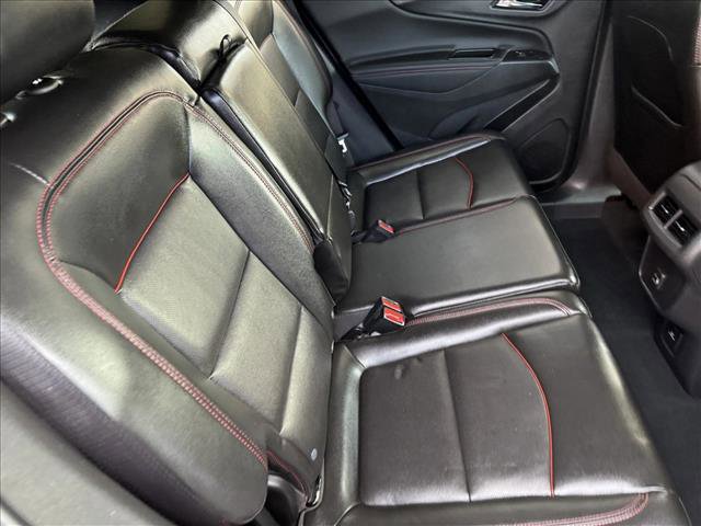 Used 2022 Chevrolet Equinox RS w/ RS Leather Package image 18