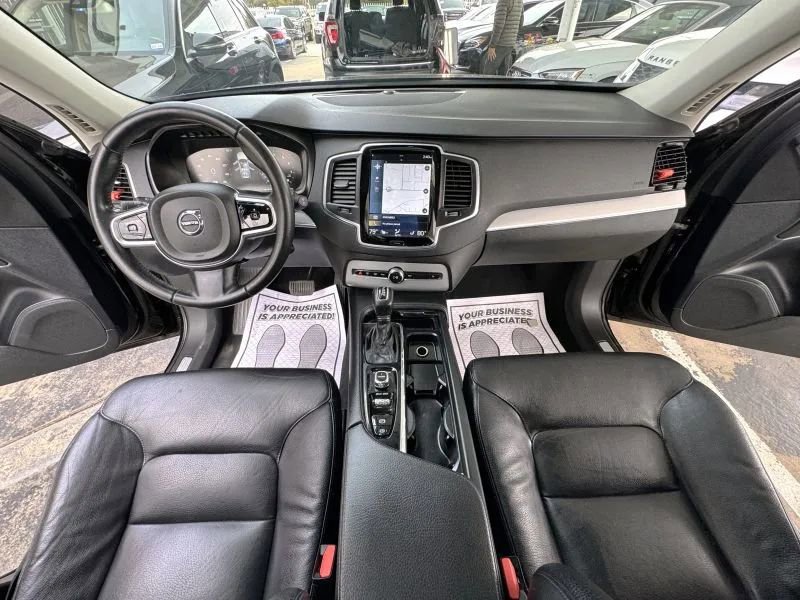 Used 2017 Volvo XC90 T6 Momentum w/ Vision Package image 41