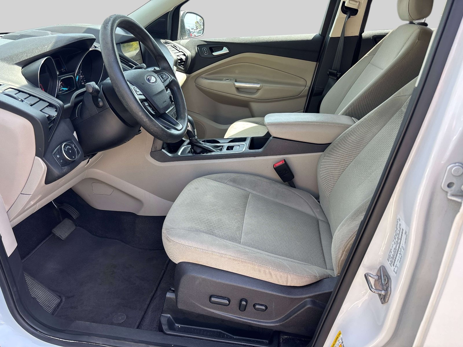 Used 2019 Ford Escape SE AWD/4WD image 10
