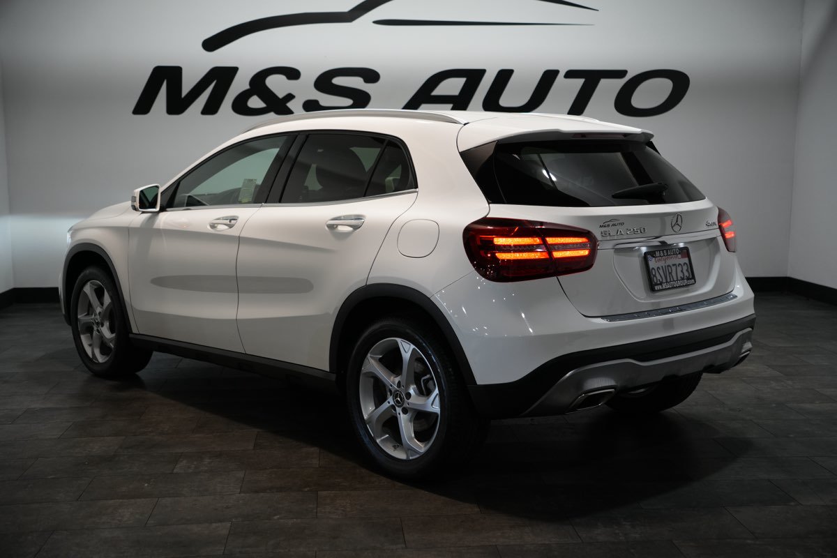 Used 2020 Mercedes-Benz GLA 250 4MATIC image 10