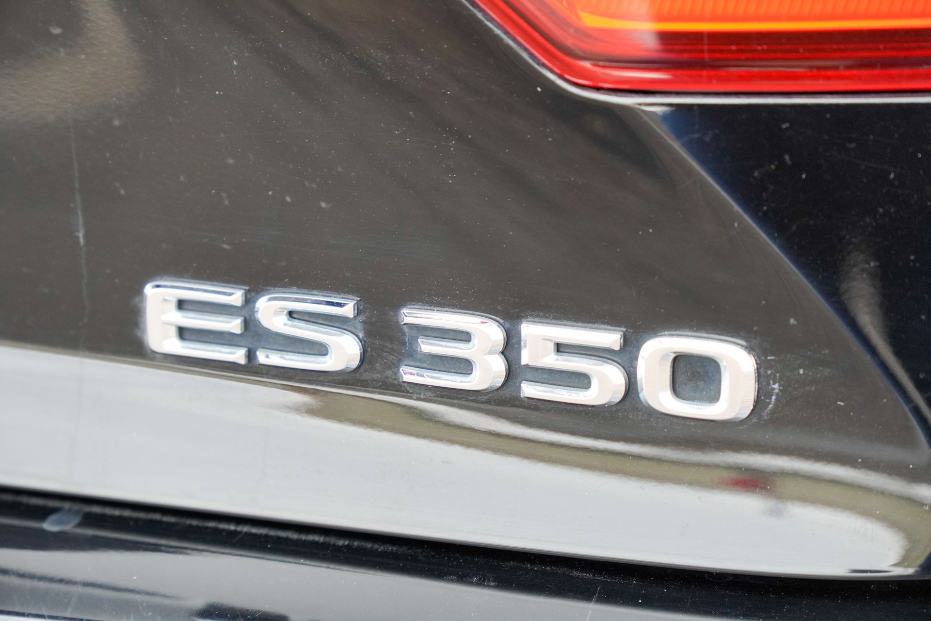 Used 2013 Lexus ES 350 4dr Sdn w/ Luxury Pkg image 30