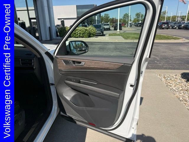 Used 2025 Volkswagen Atlas SEL Premium R-Line AWD/4WD image 17