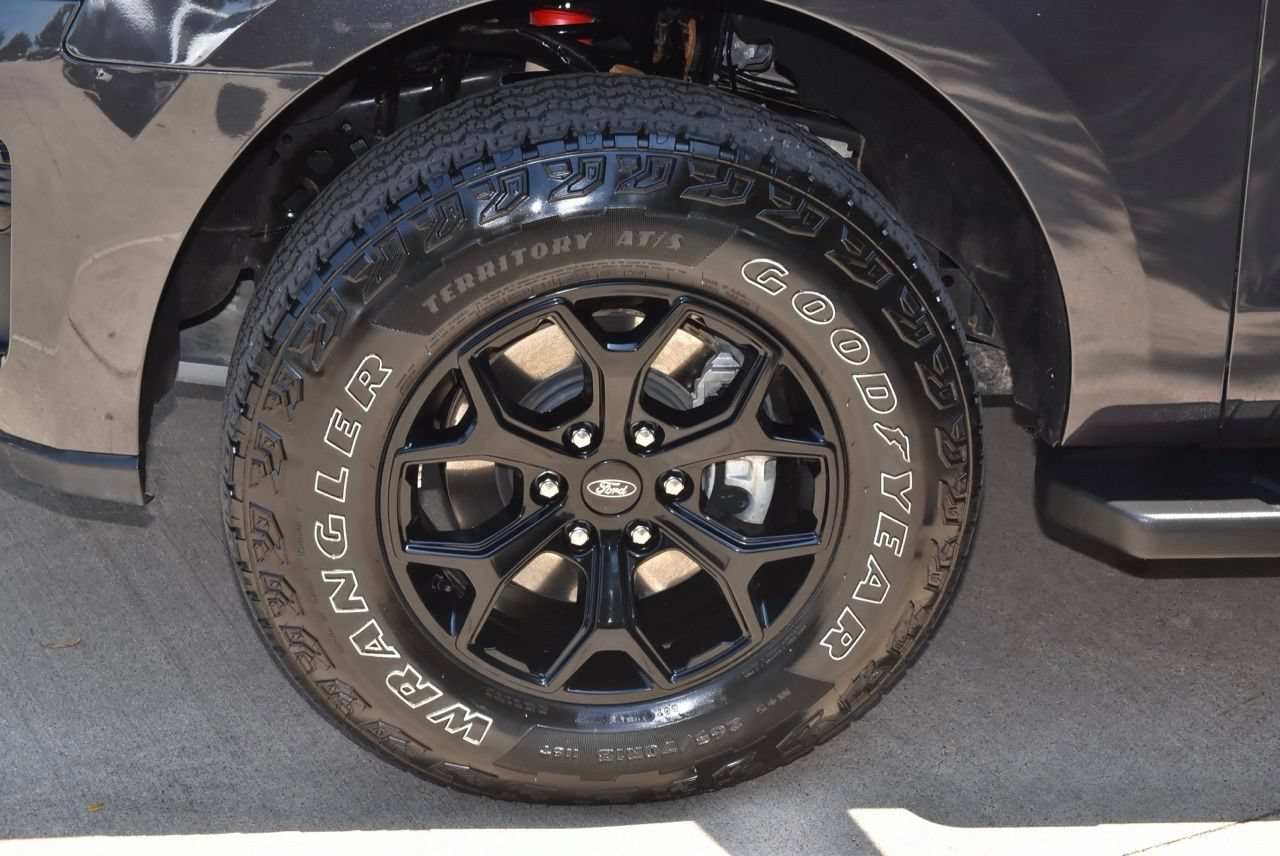 Certified 2024 Ford Expedition Timberline AWD/4WD image 40