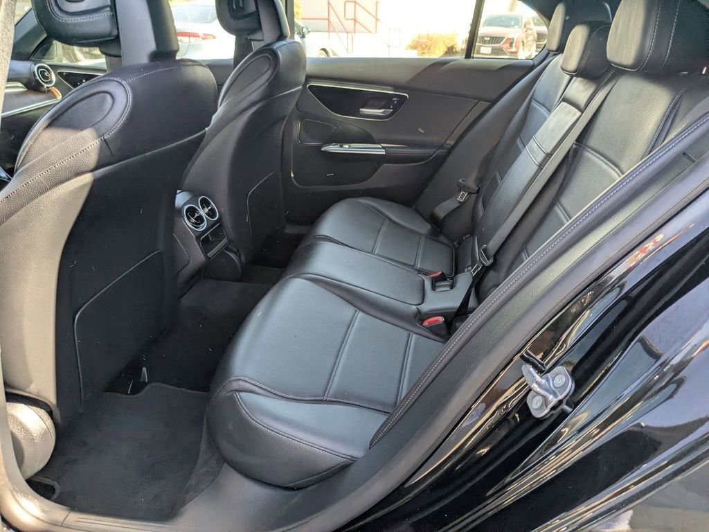 Used 2025 Mercedes-Benz C 300 4MATIC Sedan image 22