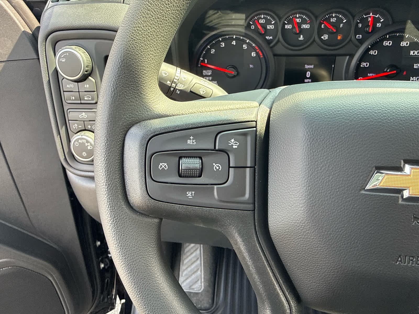 New 2026 Chevrolet Silverado 1500 Custom AWD/4WD image 17