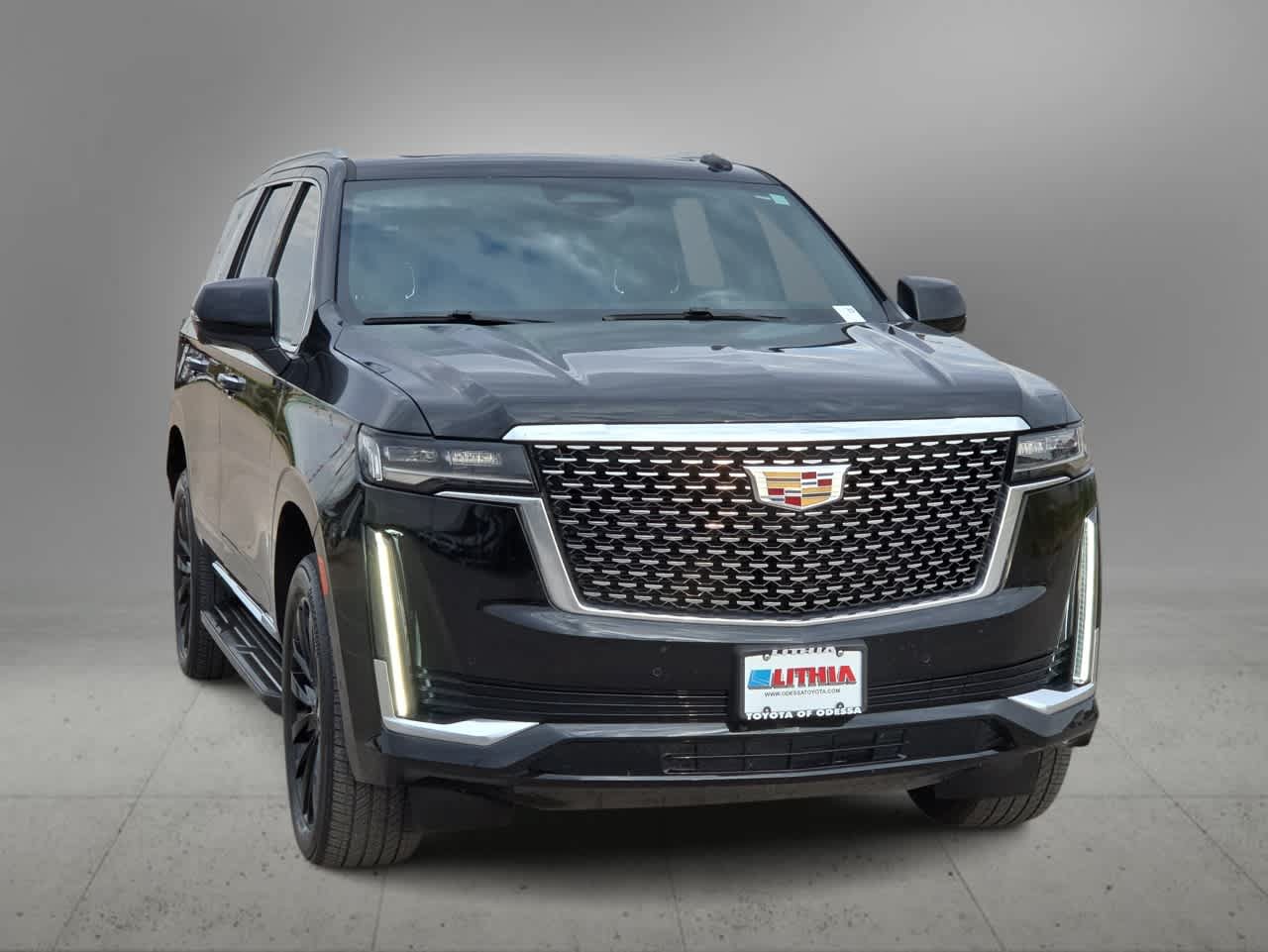 Used 2024 Cadillac Escalade Premium Luxury RWD image 3