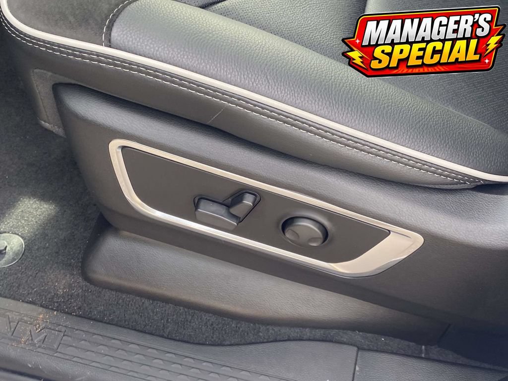 New 2026 RAM 1500 Laramie w/ Night Edition AWD/4WD image 45