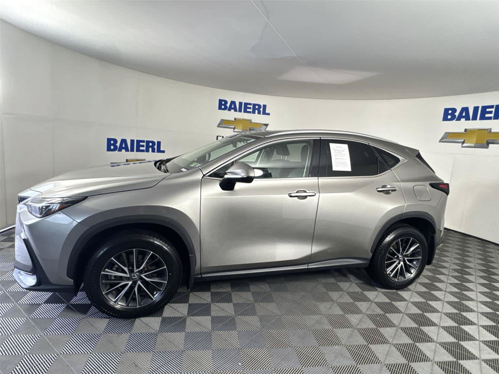 Used 2023 Lexus NX 350 AWD image 2