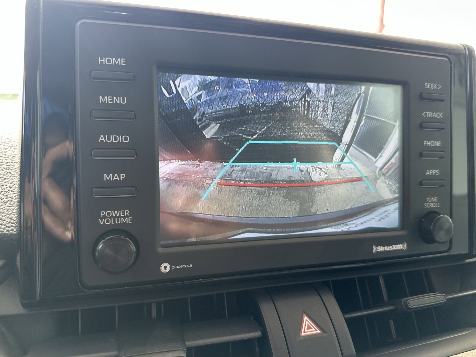 Used 2021 Toyota RAV4 XLE image 25