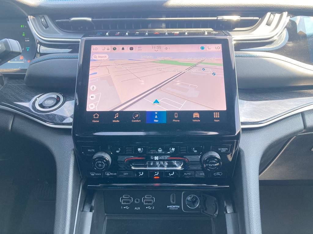 New 2024 Jeep Grand Cherokee Trailhawk w/ Advanced Protech Group II image 19