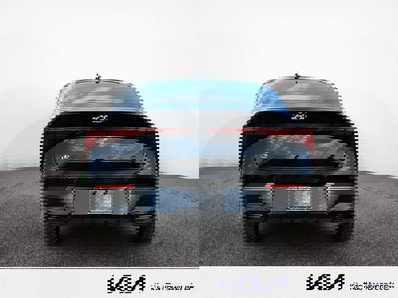 New 2025 Kia K5 EX image 4