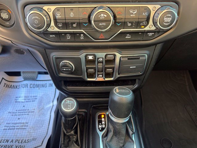 Used 2021 Jeep Gladiator Sport AWD/4WD image 15