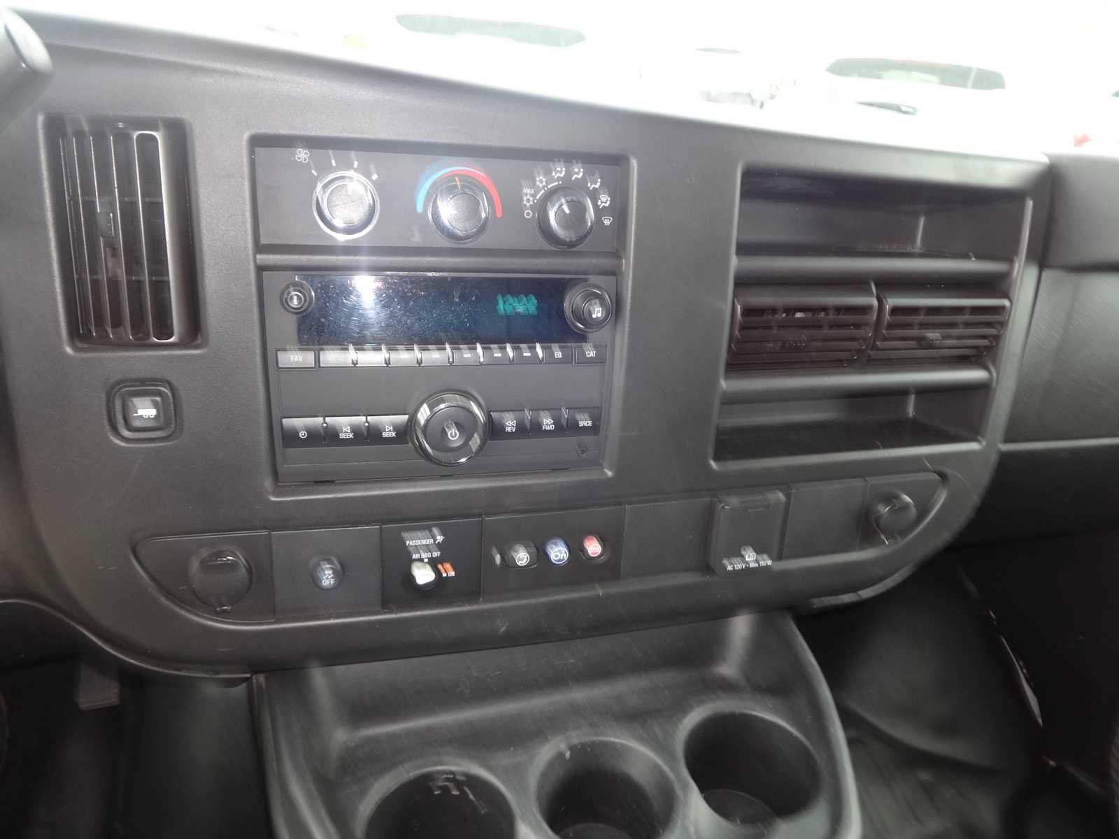 Used 2020 GMC Savana 2500 w/ Driver Convenience Package image 14