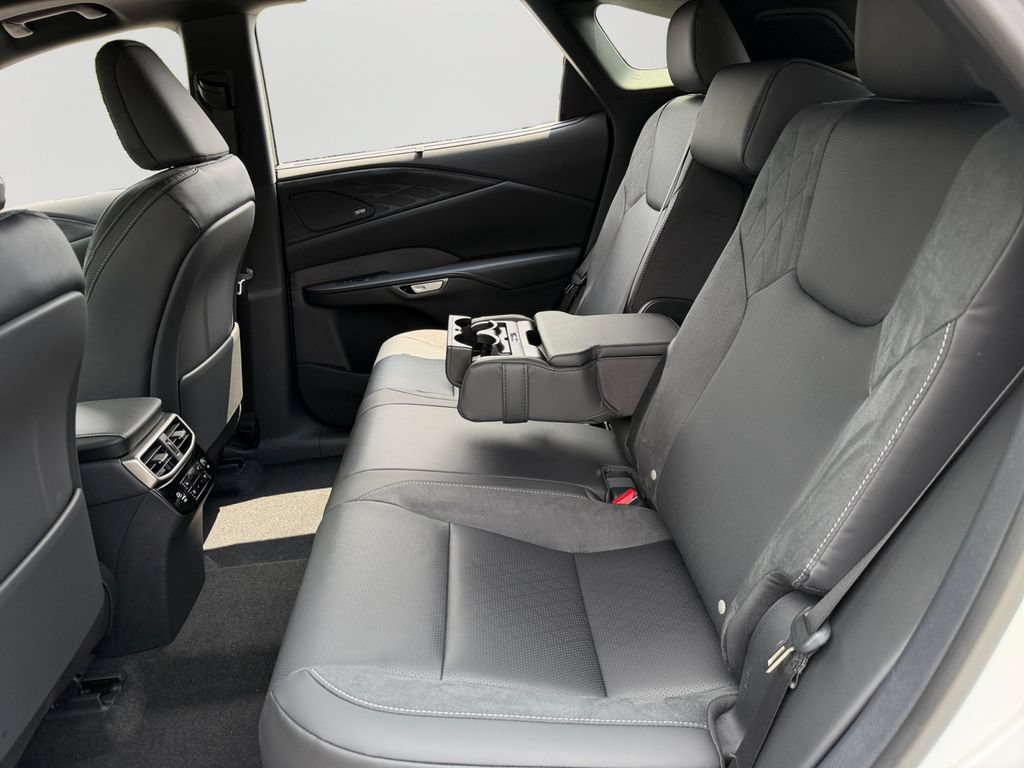 New 2026 Lexus RX 350 AWD/4WD image 8