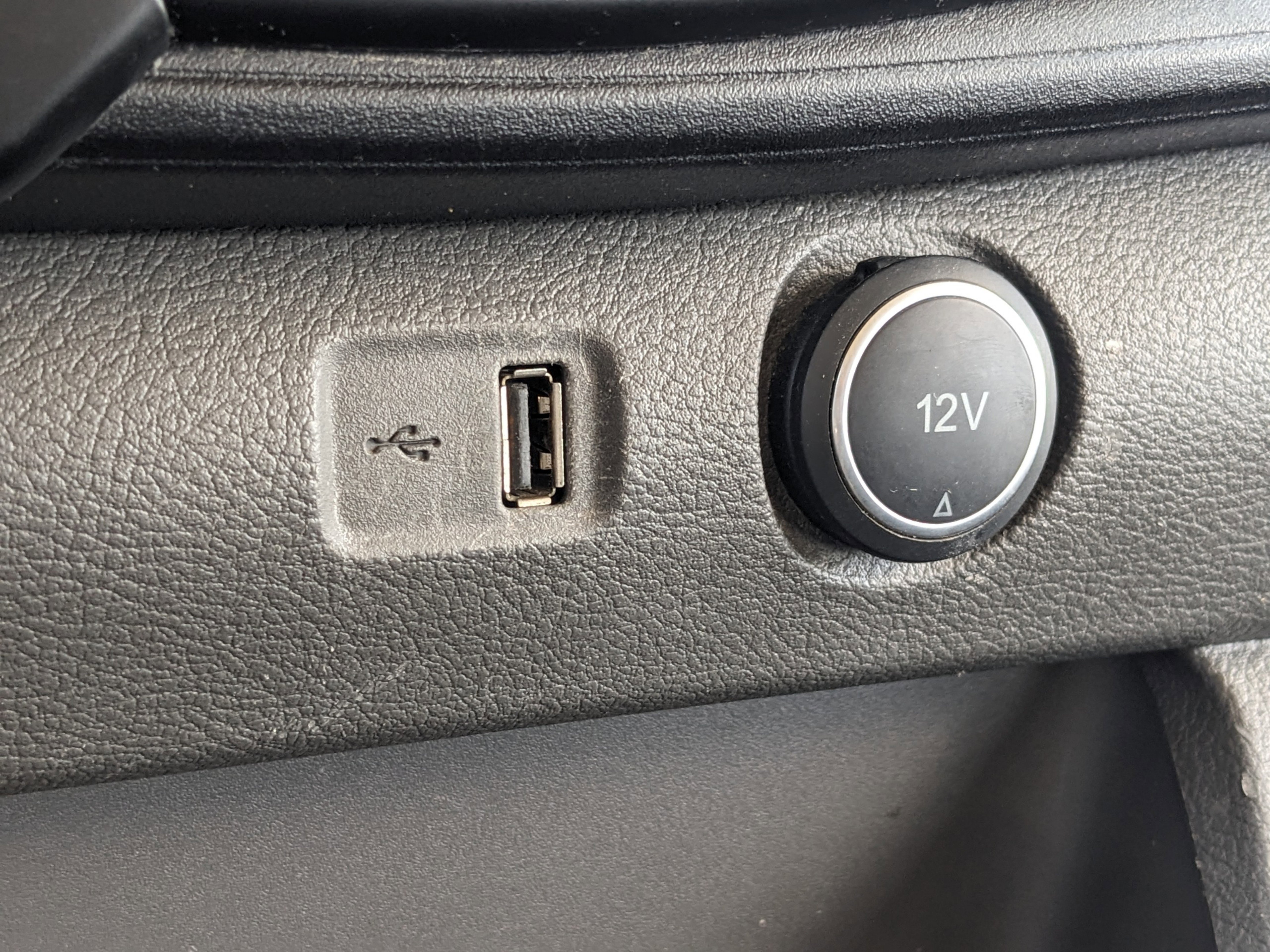 Used 2023 Ford Transit 350 XL w/ Fleet Safety Package image 25