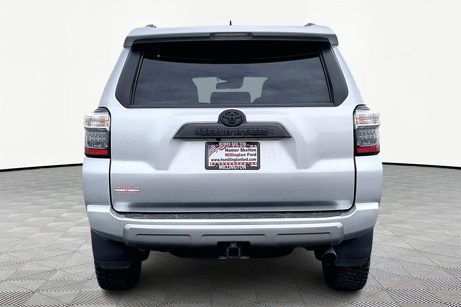 Used 2023 Toyota 4Runner TRD Off-Road Premium image 4