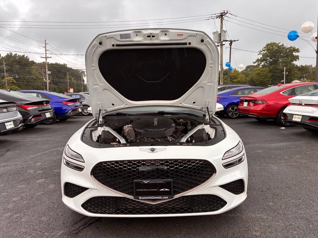 Used 2023 Genesis G70 3.3T w/ Sport Prestige Package AWD/4WD image 11