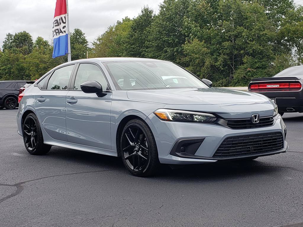 Used 2024 Honda Civic Sport image 3