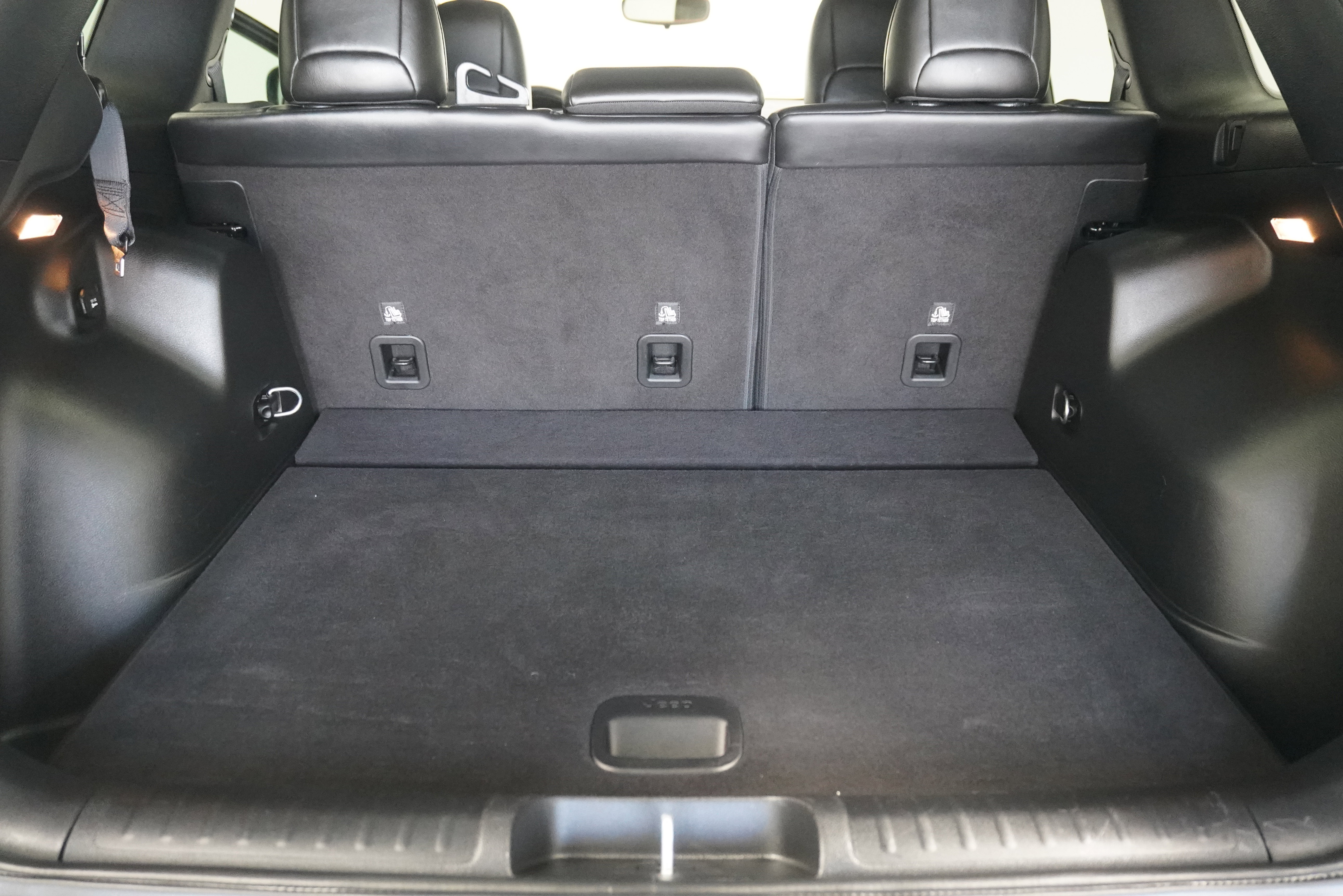 Used 2021 Jeep Cherokee Latitude Plus image 20