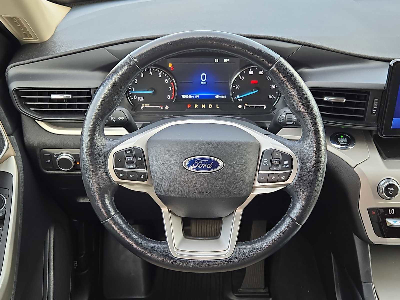 Used 2021 Ford Explorer XLT RWD image 18