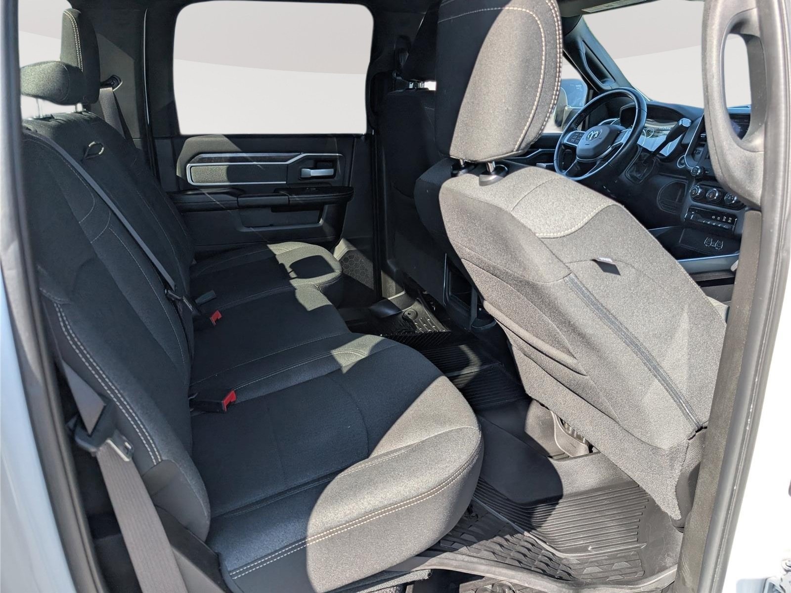 Used 2019 RAM 3500 Big Horn RWD image 11