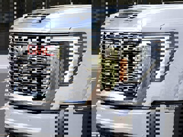 New 2026 GMC Sierra 2500 Denali w/ Denali Reserve Package image 13