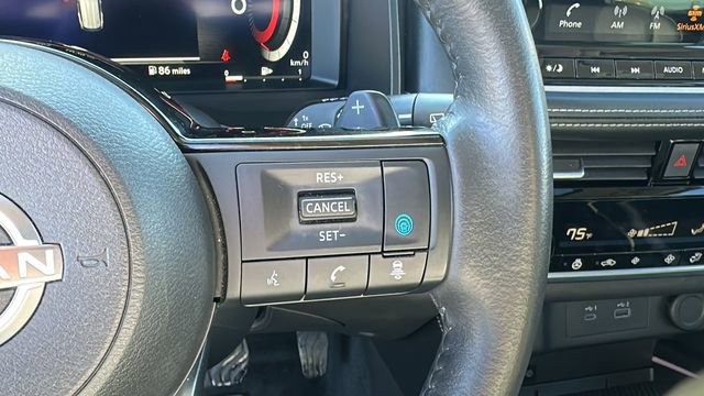 Used 2023 Nissan Rogue Platinum image 14