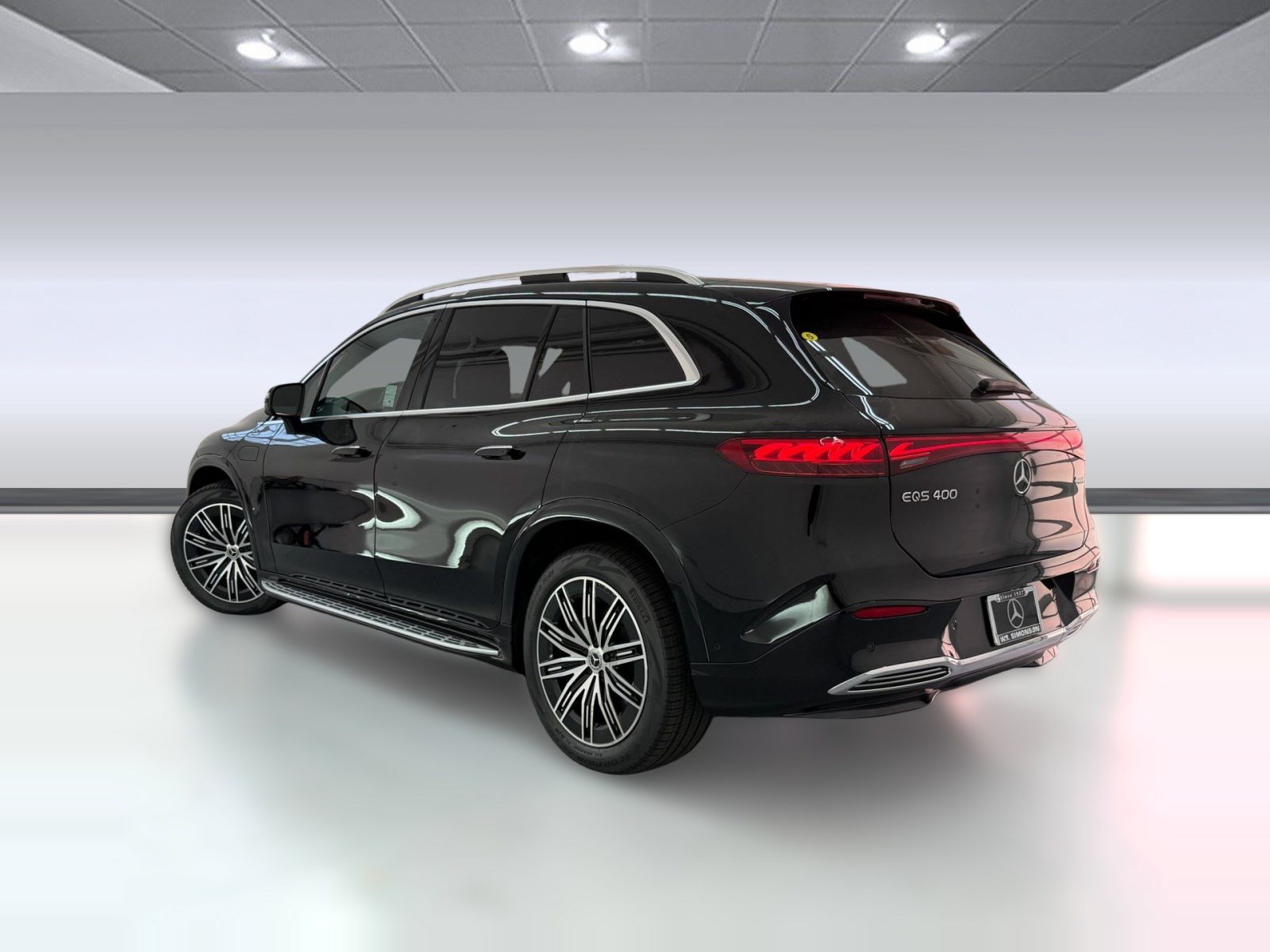 New 2027 Mercedes-Benz EQS 400 4MATIC SUV image 3