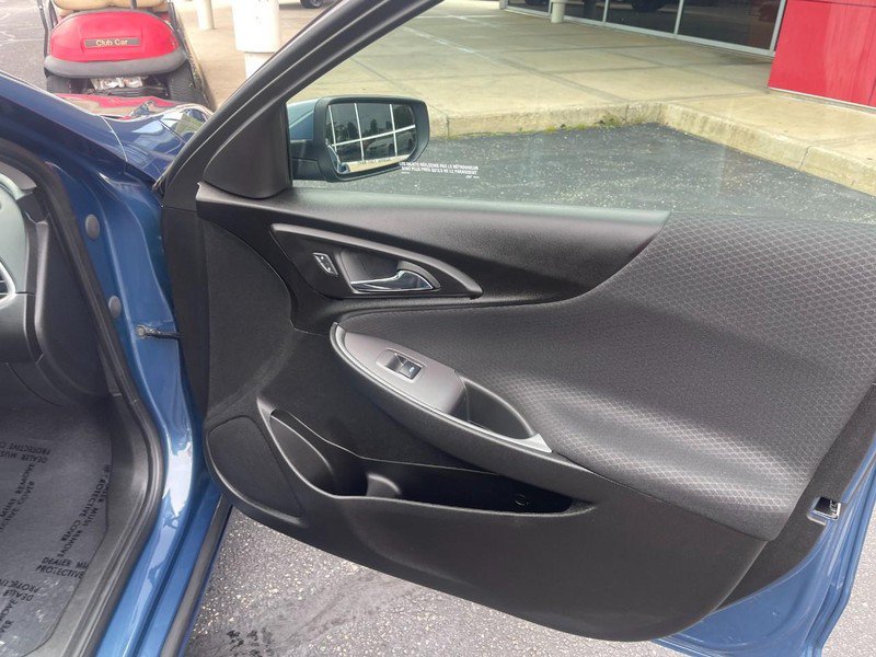 Used 2024 Chevrolet Malibu LT FWD image 12