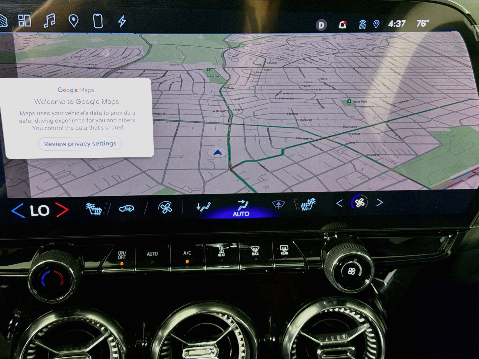New 2024 Chevrolet Blazer EV LT AWD/4WD image 15