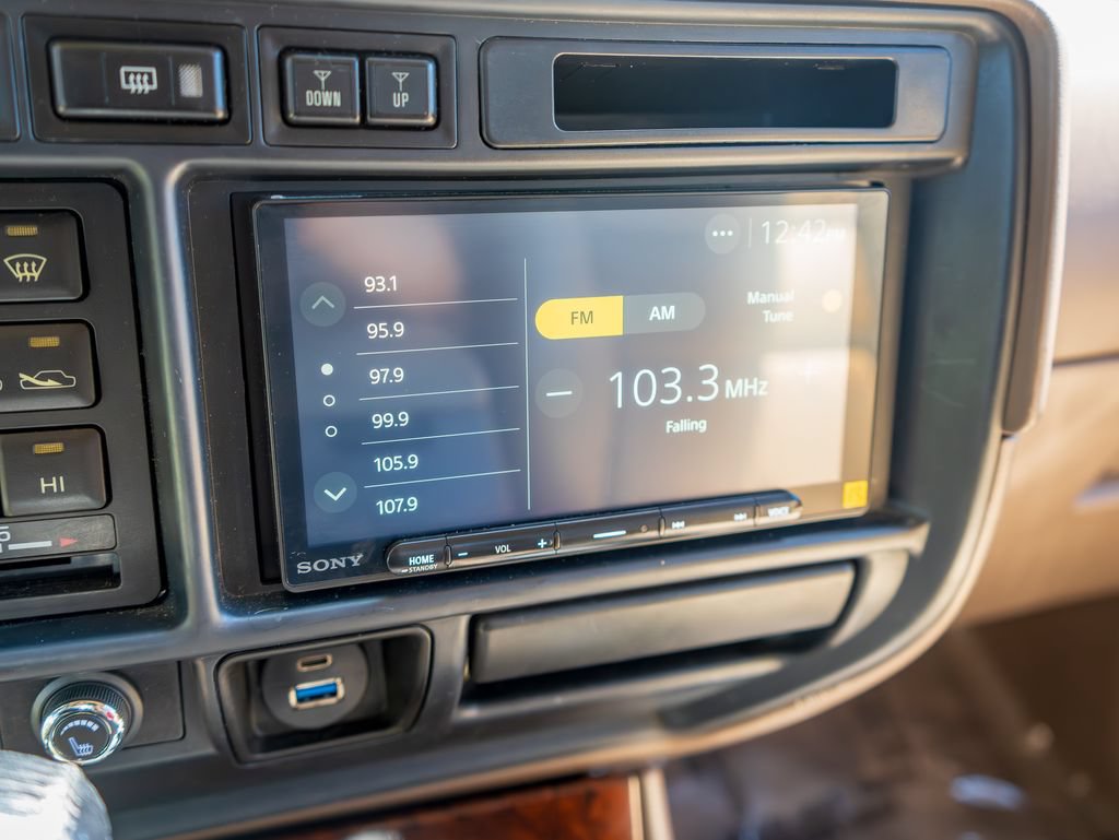 Used 1996 Lexus LX 450 4WD image 37