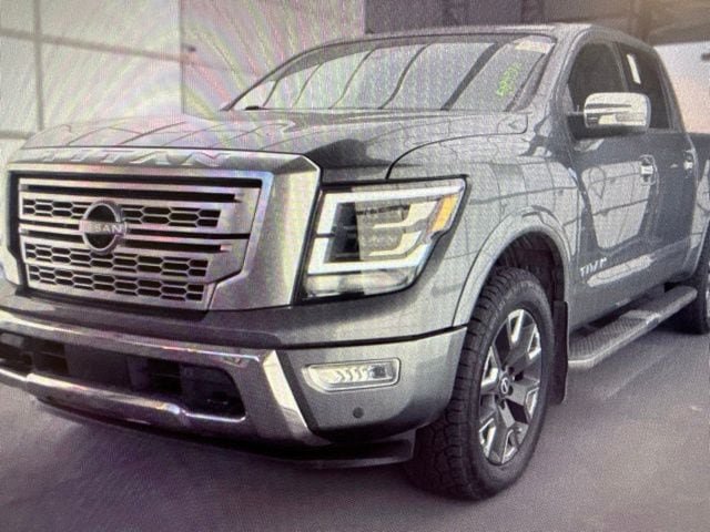 Certified 2023 Nissan Titan Platinum Reserve w/ Moonroof Package AWD/4WD image 3