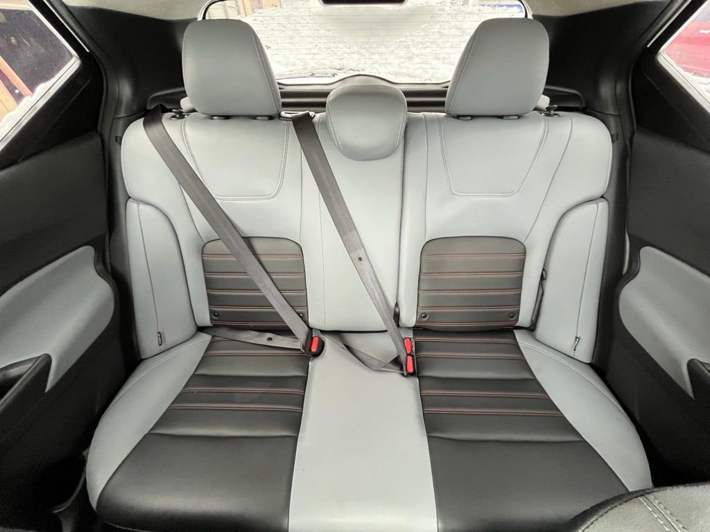 Used 2024 Nissan Kicks SR w/ SR Premium Package image 18