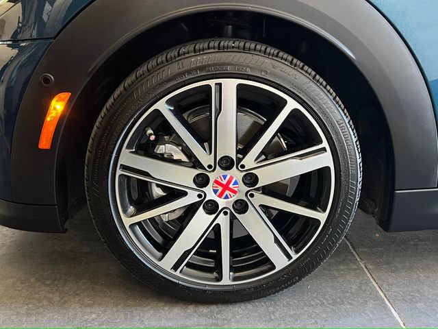 Used 2023 MINI Cooper S w/ Sidewalk Package FWD image 9