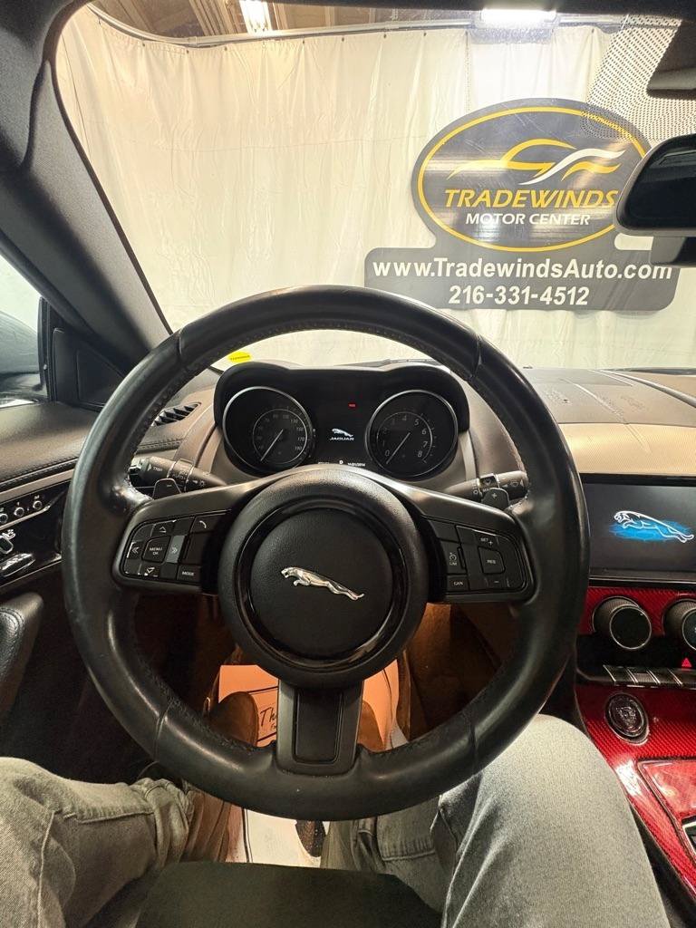 Used 2017 Jaguar F-TYPE Convertible RWD image 15
