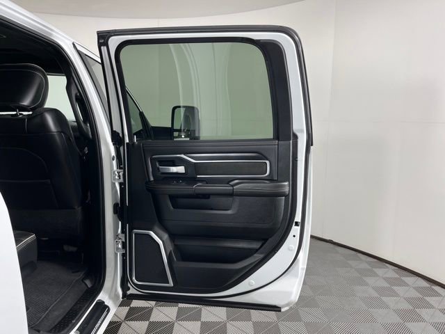 Used 2024 RAM 2500 Laramie w/ Night Edition AWD/4WD image 44