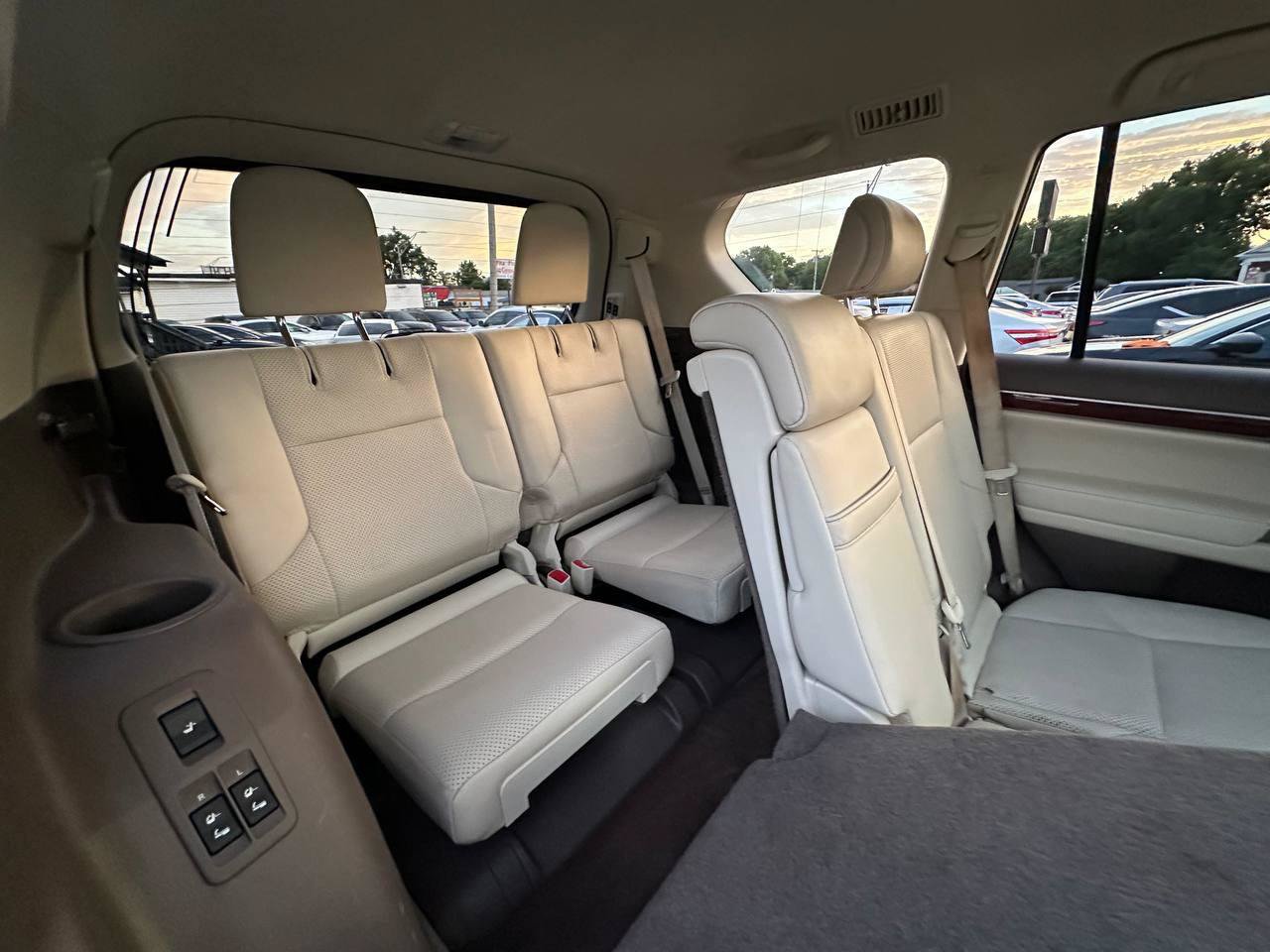 Used 2012 Lexus GX 460 w/ Comfort Plus Pkg AWD/4WD image 38